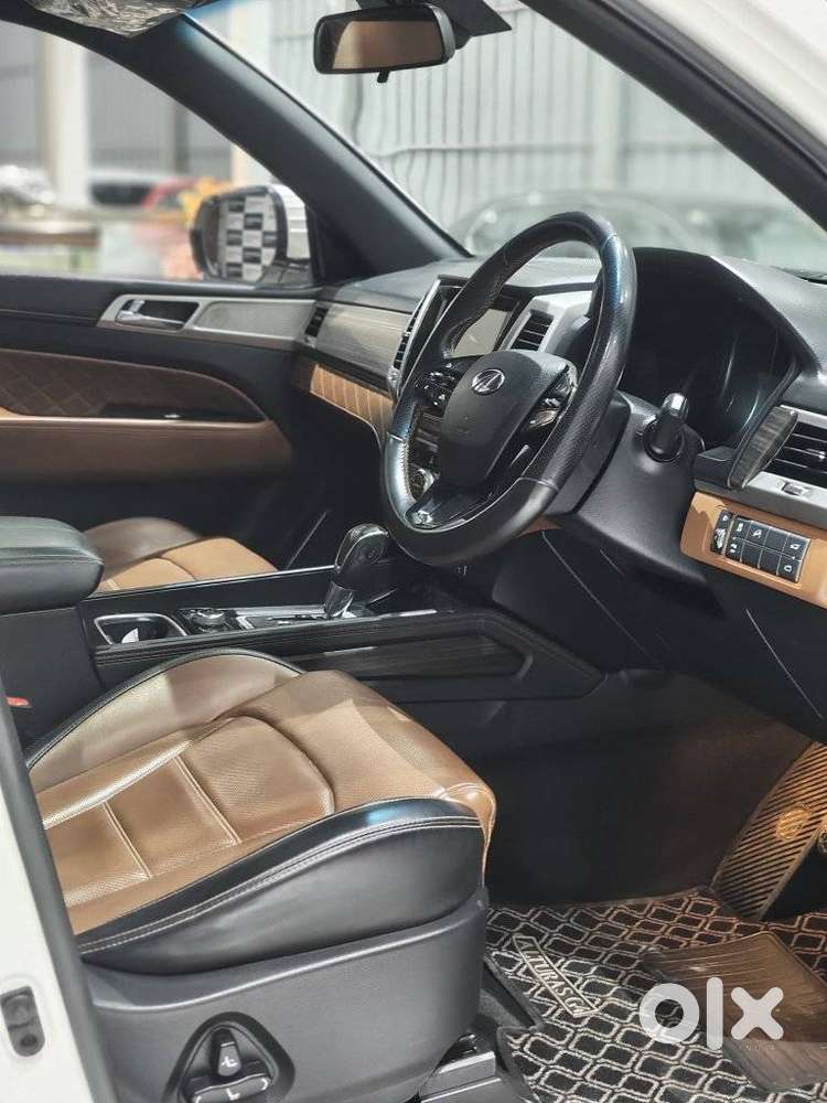 Mahindra Alturas G4 4wd At, 2021, Diesel