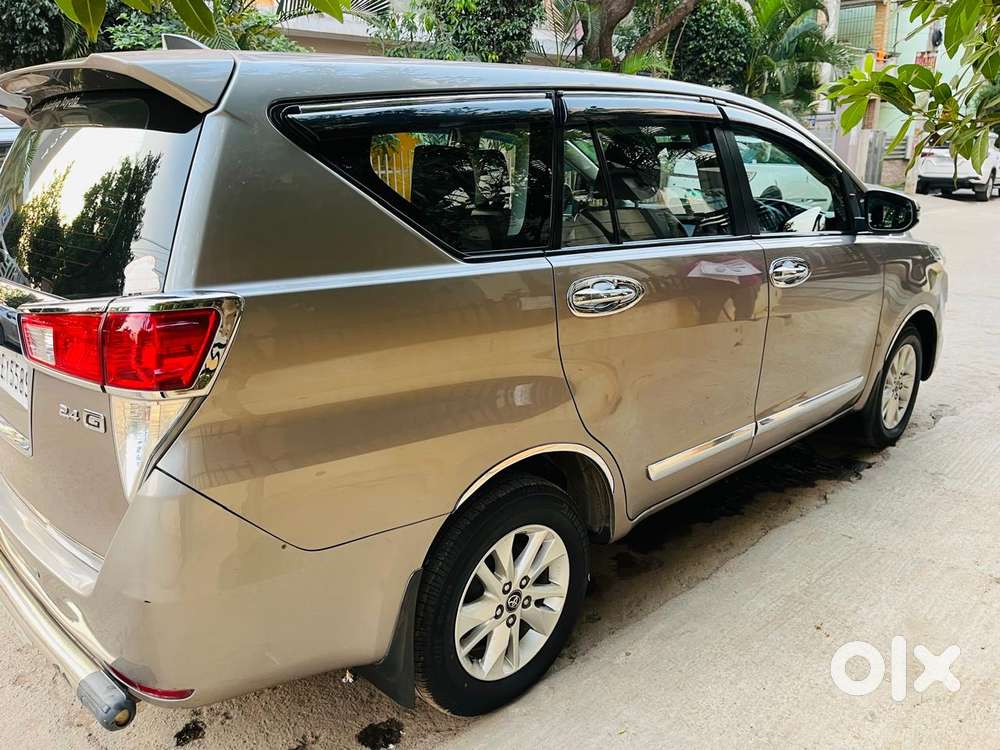 Toyota Innova Crysta 2.4 G Mt 7 Str, 2018, Diesel