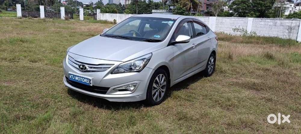 Hyundai Verna Fluidic 1.6 Vtvt Sx, 2016, Petrol