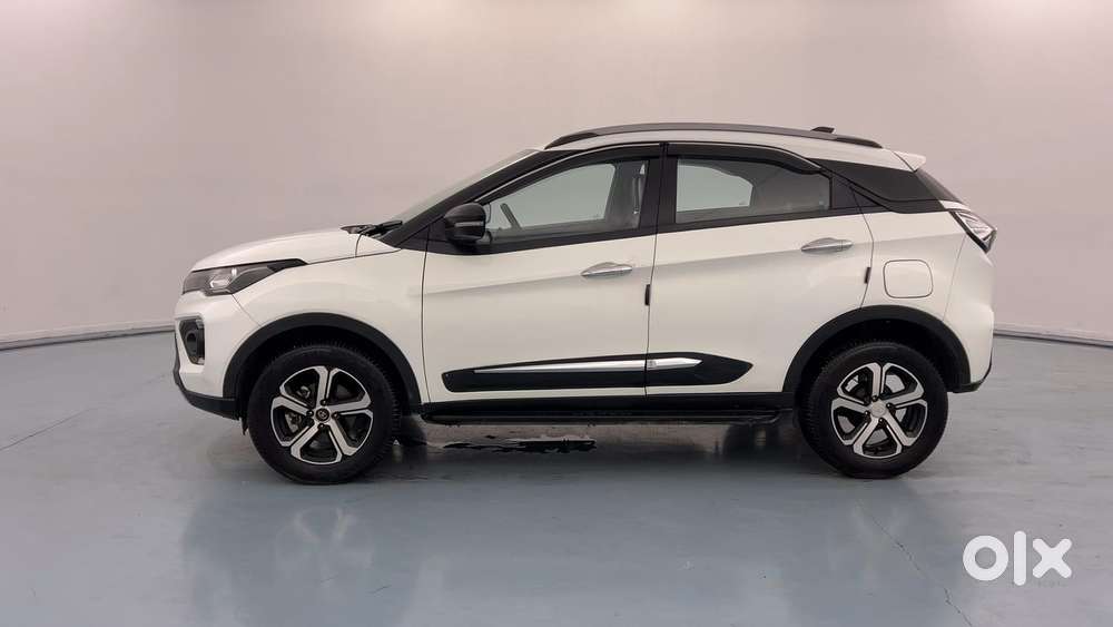 Tata Nexon 1.2 Revotron Xza Plus Hs, 2022, Petrol