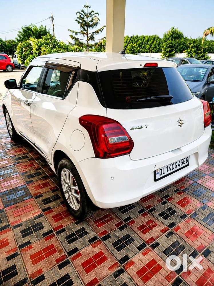Maruti Suzuki Swift Amt Zxi Plus, 2022, Petrol