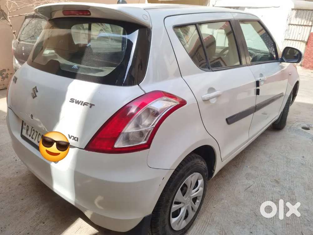 Maruti Suzuki Swift 2016 Petrol 86000 Km Driven