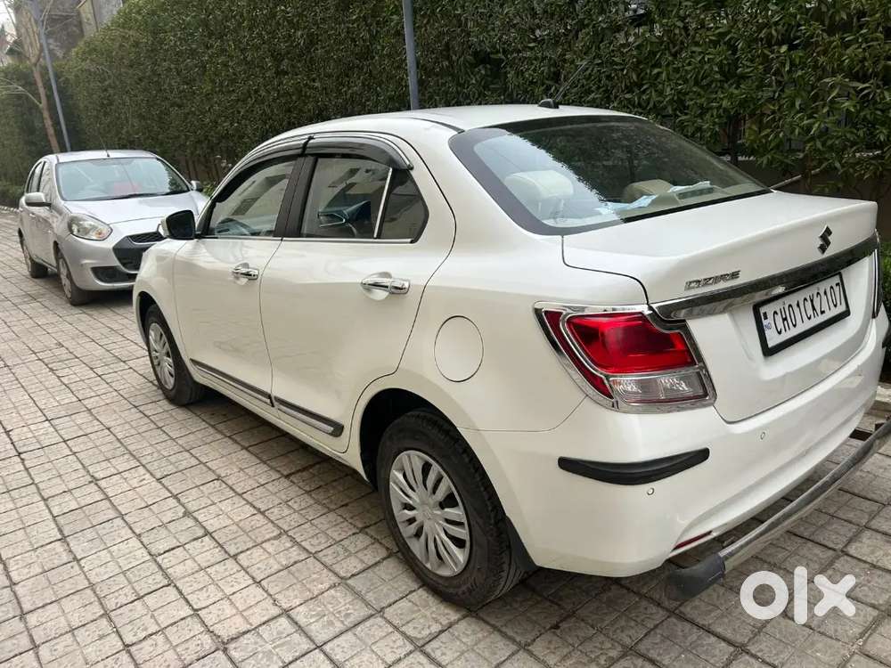 Maruti Suzuki Dzire 2022 Petrol 39500 Km Driven