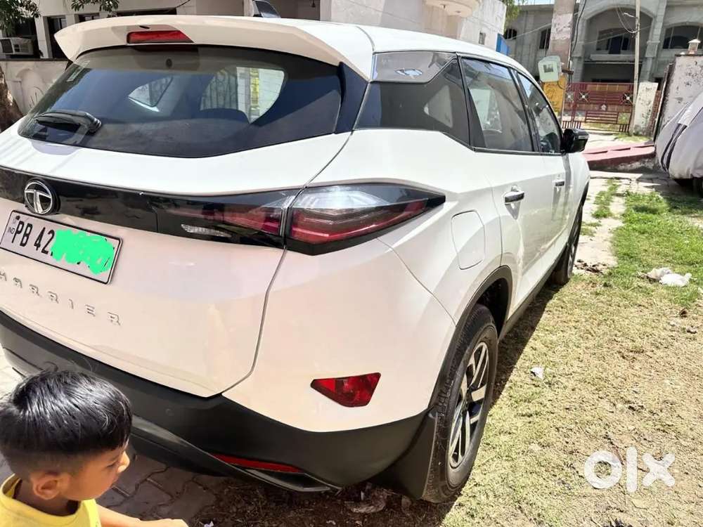 Tata Harrier Top End Model Service Record