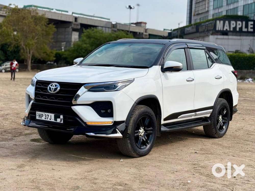 Toyota Fortuner Leader Edition (at), 2024, Diesel