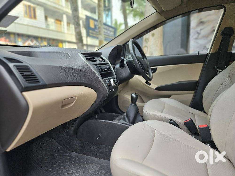 Hyundai Eon Era +, 2017, Petrol