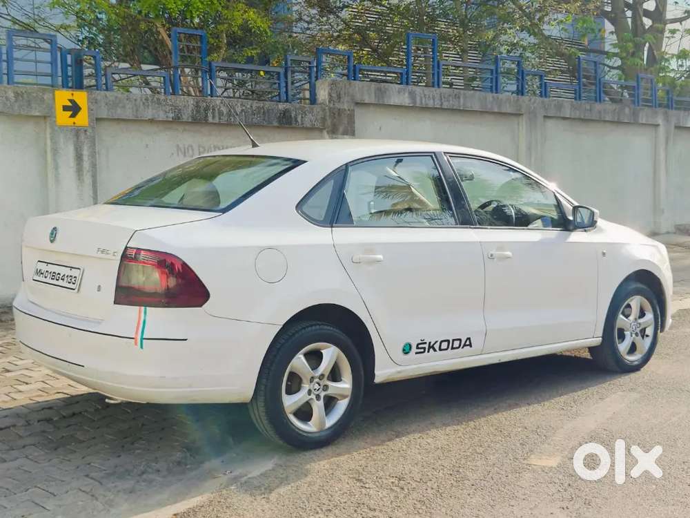 Skoda Rapid 2013 Automatic Single Owner Petrol