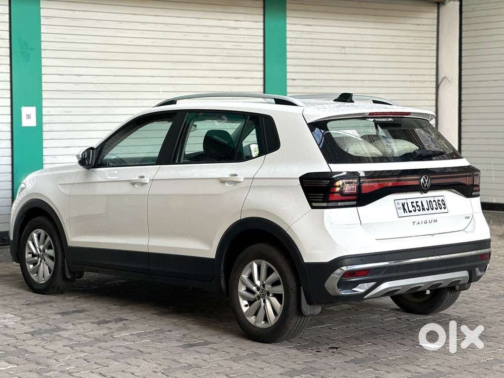Volkswagen Taigun 1.0 Tsi Highline At, 2023, Petrol