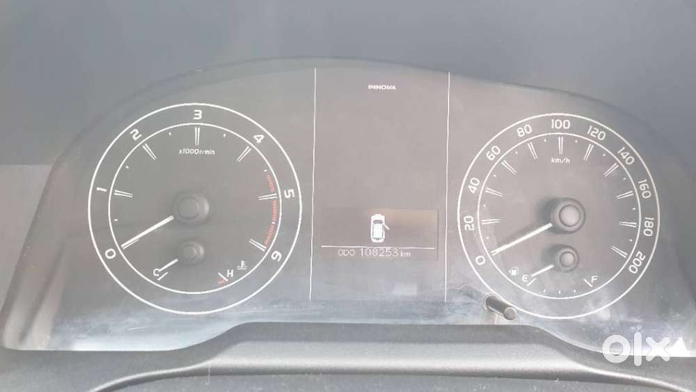 Toyota Innova Crysta 2.4 G Mt 7 Str, 2021, Diesel