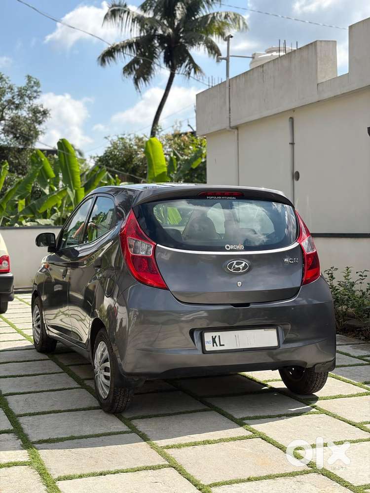 Hyundai Eon Era +, 2018, Petrol