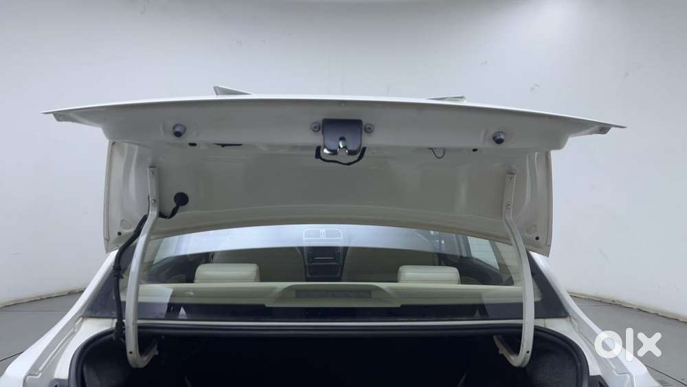 Volkswagen Ameo 1.5 Tdi Highline Plus At, 2017, Diesel