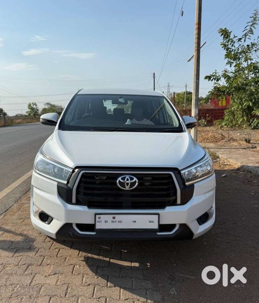 Toyota Innova Crysta 2.4 Gx Limited Edition 7 Str, 2023, Diesel