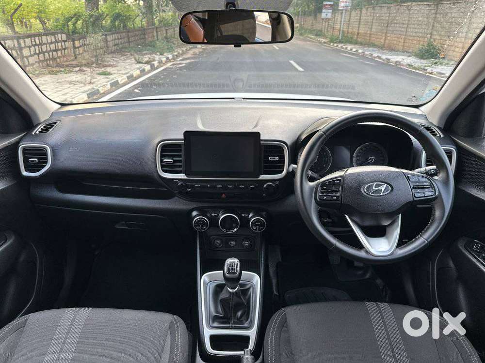 Hyundai Venue 1.0 Sx Turbo Imt, 2021, Petrol