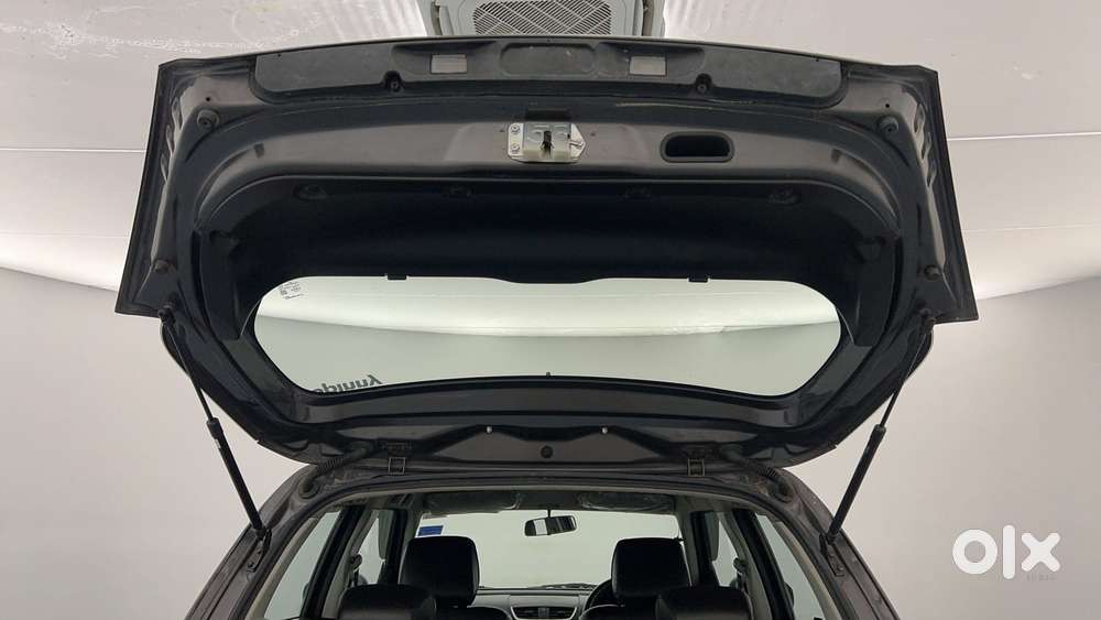 Maruti Suzuki Swift Vvt Vxi, 2017, Petrol