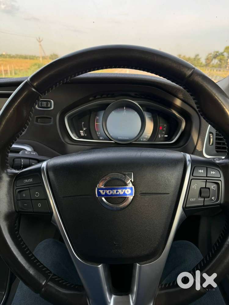 Volvo V40 D3 R Design, 2015, Diesel