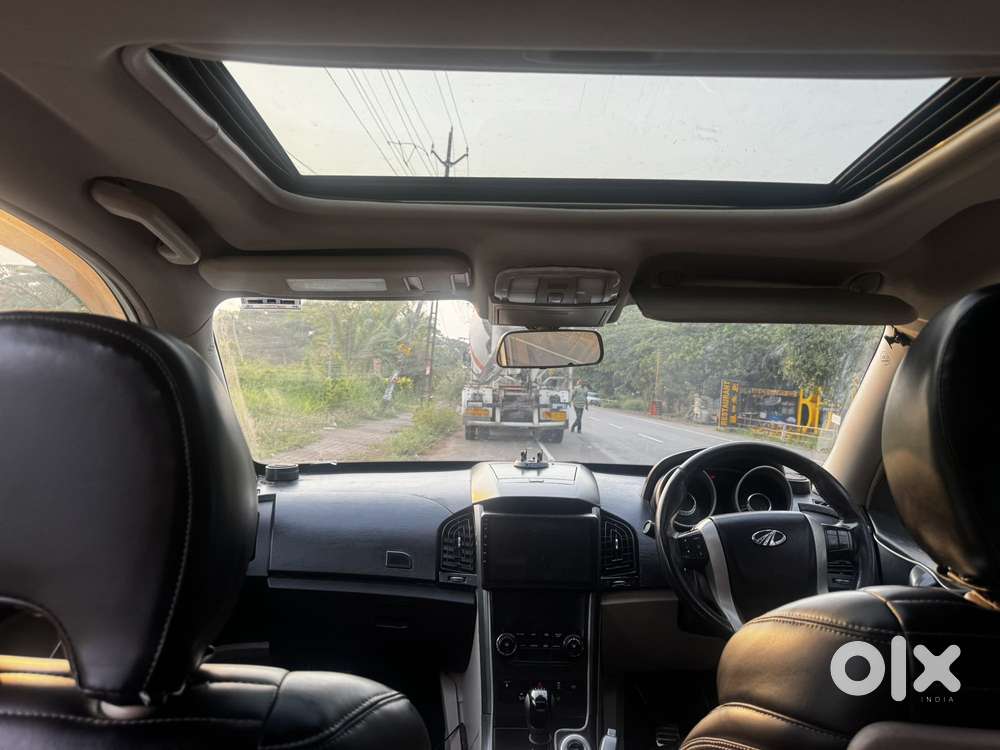 Mahindra Xuv500 W11 Option, 2015, Diesel