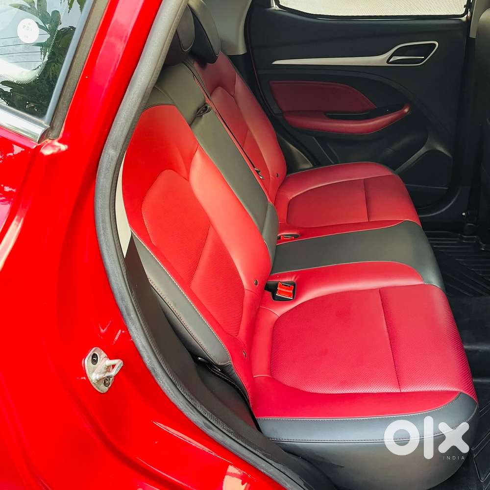Mg Astor 1.5 Savvy Cvt S Red, 2022, Petrol