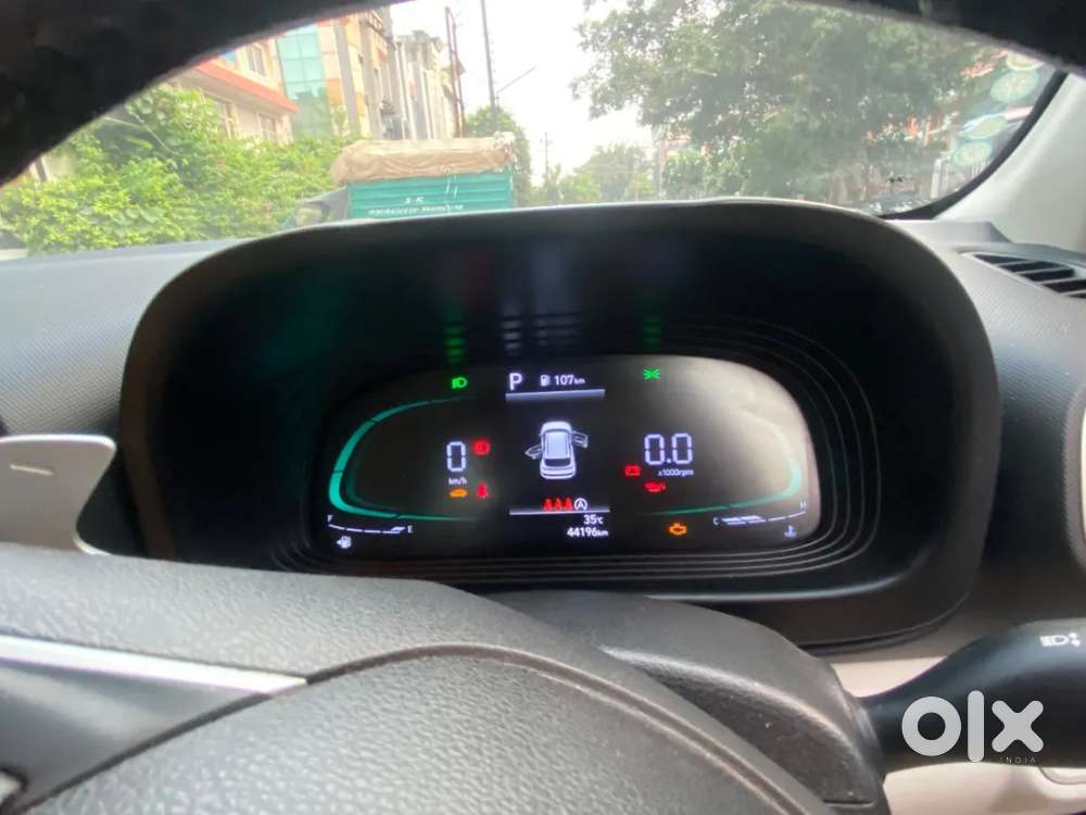 Hyundai Venue 1.0 S (o) Turbo Dct, 2024, Petrol