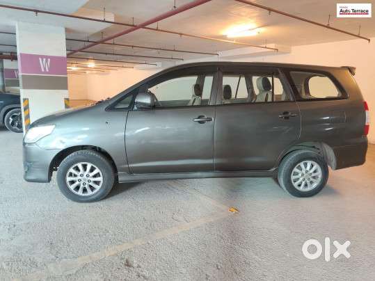 Toyota Innova 2.5 G (diesel) 8 Seater, 2013, Diesel