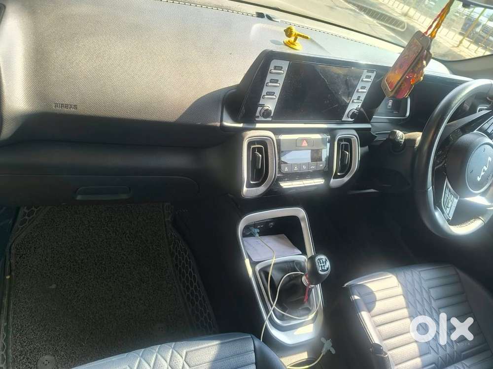 Kia Sonet 2024 Petrol First Owner