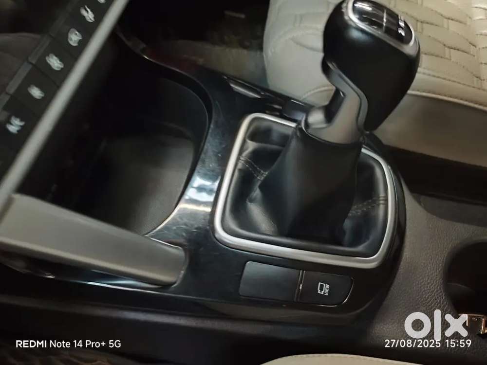 Kia Seltos Petrol 2021