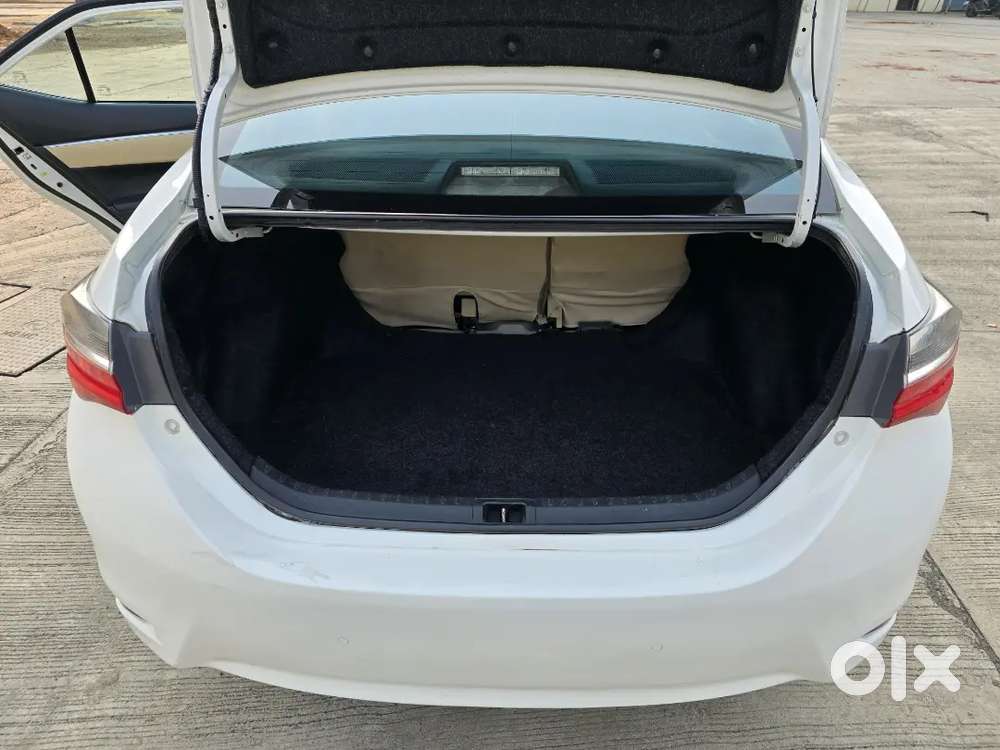 Toyota Corolla Altis 2017