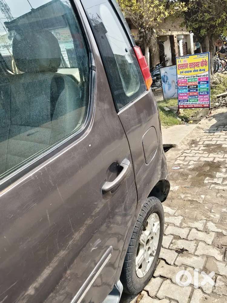 Mahindra Quanto 2013 Diesel 80000 Km Driven