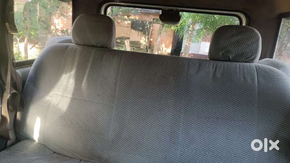 गाड़ी पूरा ओके है रखने का जगह नहीं हे इसी लिए बेचना हे