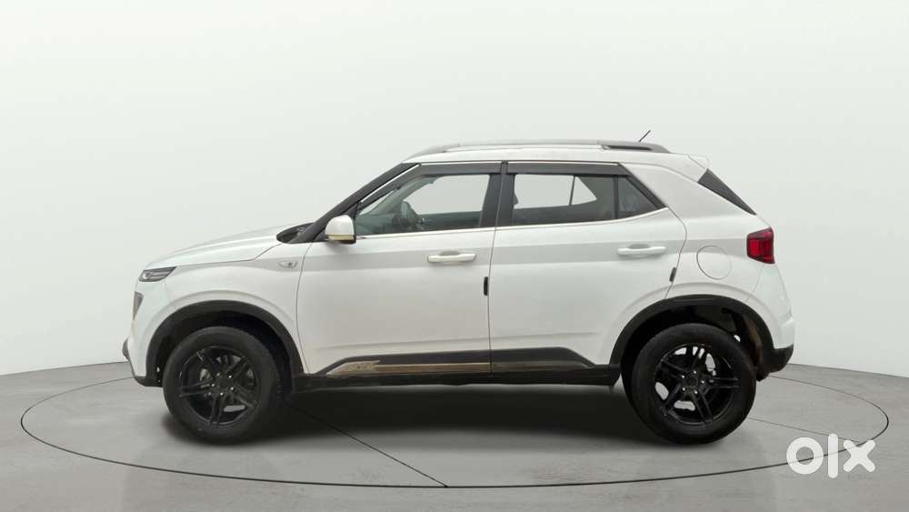 Hyundai Venue S Turbo Dct, 2020, Petrol