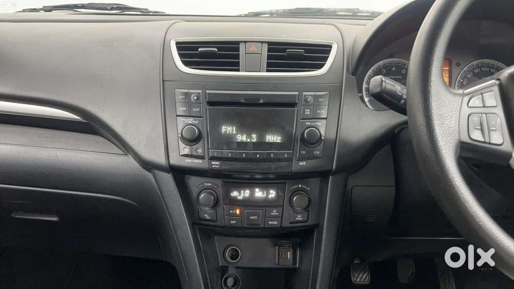 Maruti Suzuki Swift 1.3 Zxi, 2013, Petrol