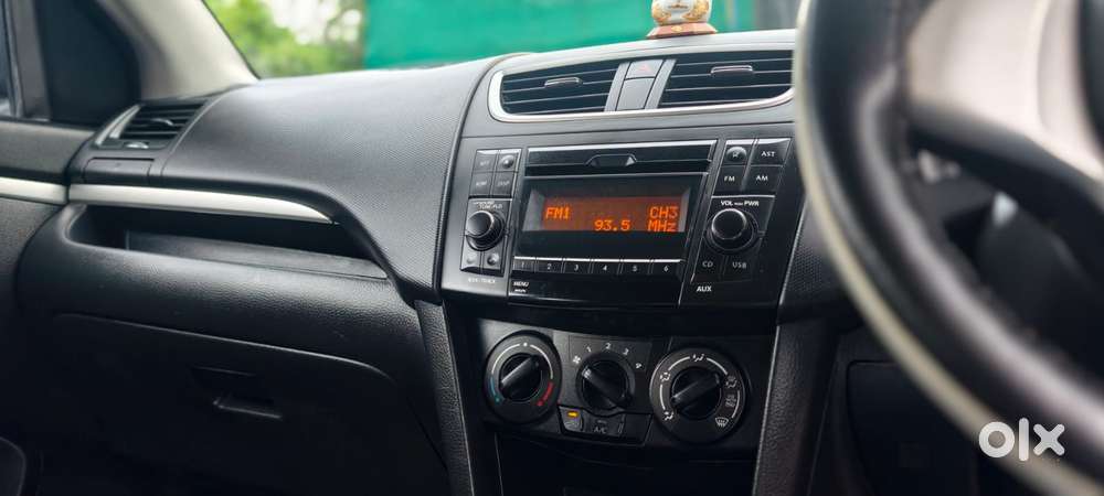 Maruti Suzuki Swift Vxi, 2017, Petrol