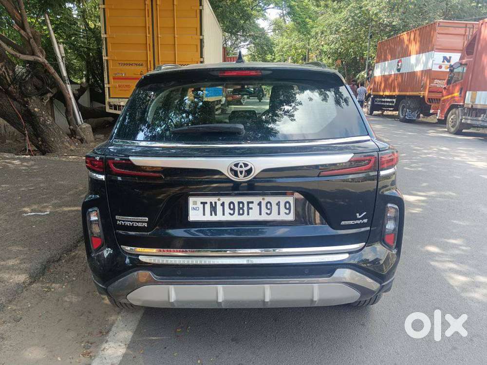 Toyota Urban Cruiser Hyryder 1.5 V Neo Drive, 2024, Petrol