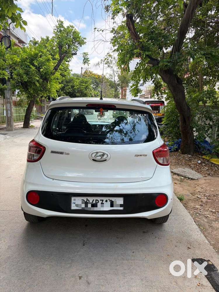 Hyundai Grand I10 2018 Petrol Well Maintained