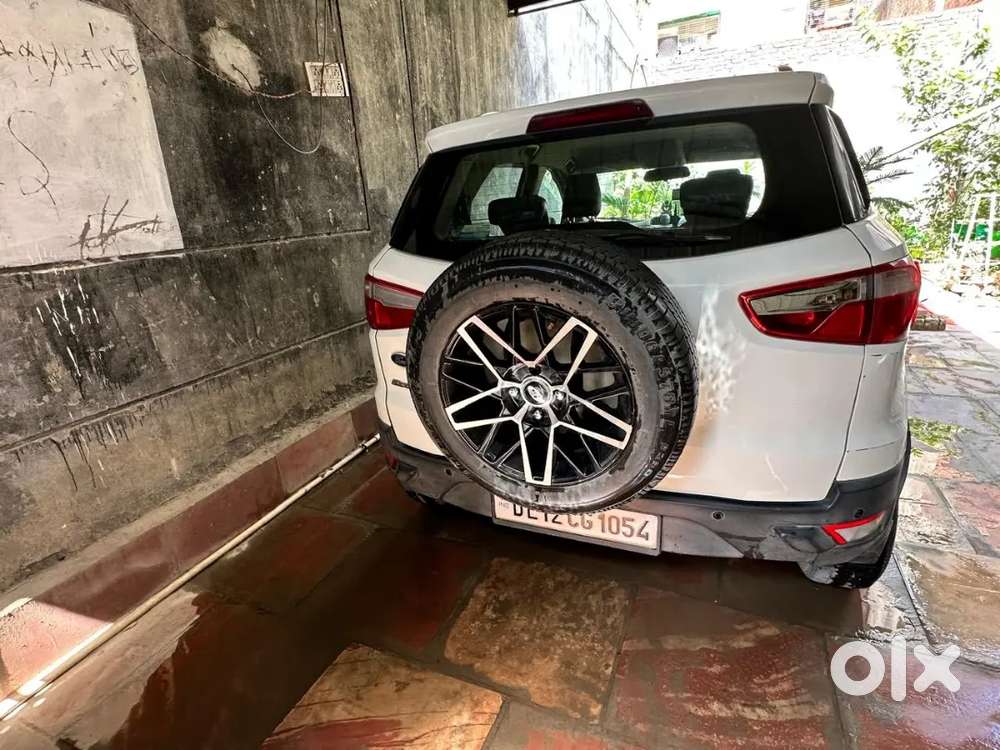 Well Maintained Car Service Had Been Done Every Thing Is Working