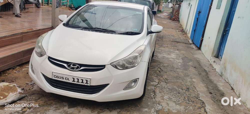 Hyundai Elantra 2013 Petrol Well Maintained