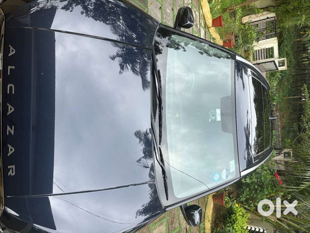 Hyundai Alcazar Signature 2022 Diesel Automatic Well Maintained
