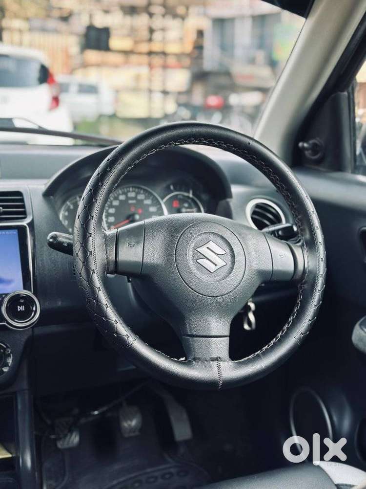 Maruti Suzuki Swift Dzire 1.2 Vxi Bsiv, 2010, Cng & Hybrids