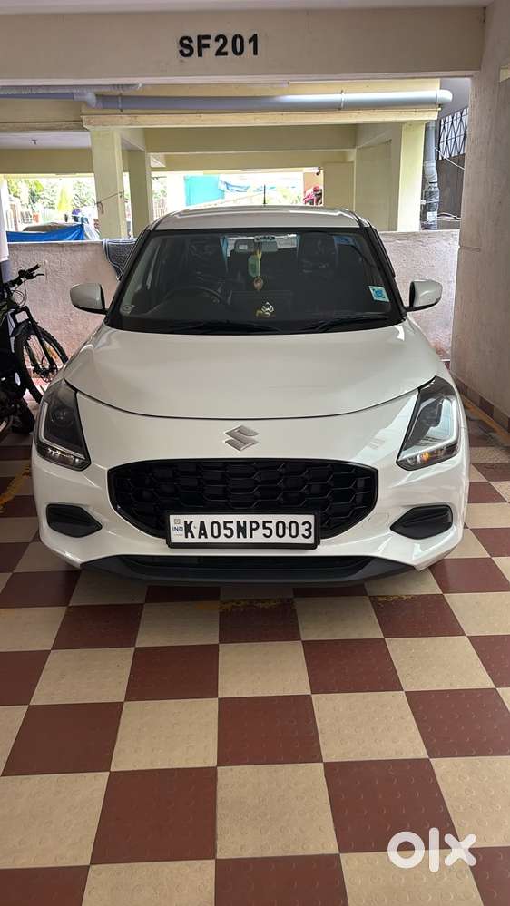 Maruti Suzuki Swift Vxi Ags, 2025, Petrol