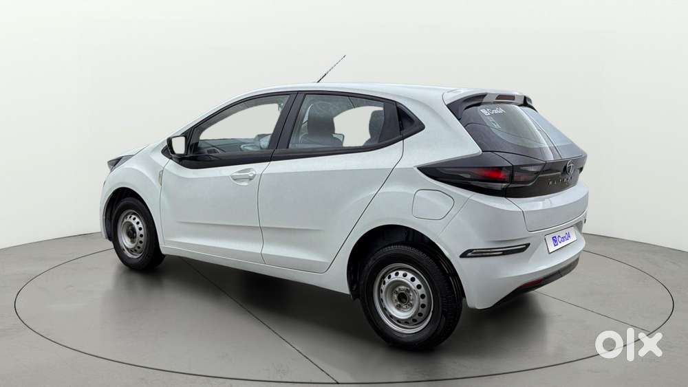 Tata Altroz Xe Petrol, 2023, Petrol