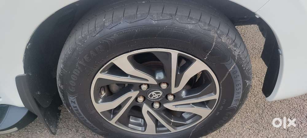 Toyota Innova Crysta 2.4 G Mt, 2021, Diesel