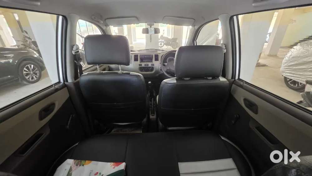 Maruti Suzuki Zen Estilo 2010