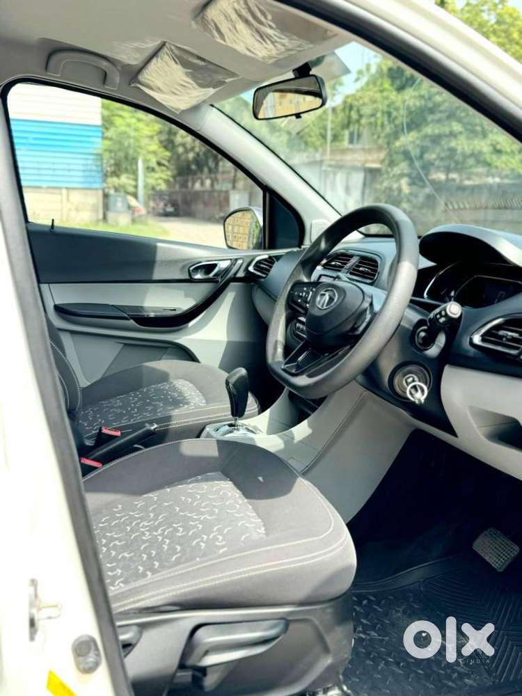 Tata Tiago, 2022, Petrol