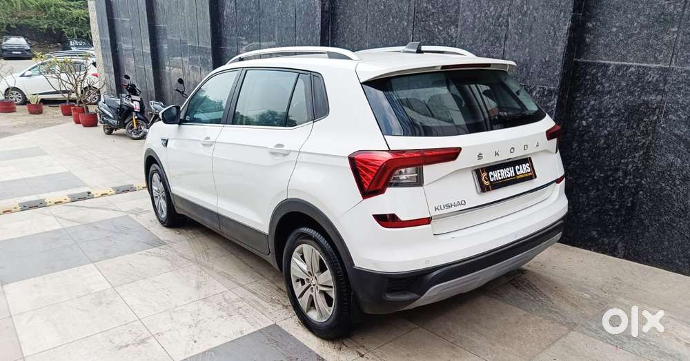 Skoda Kushaq 1.0 Tsi Ambition, 2022, Petrol
