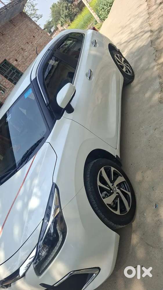 Car Good Condition  Cafe White Color