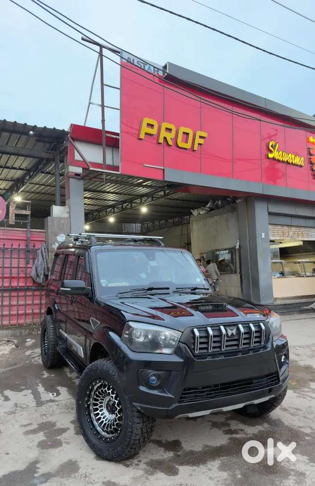 Mahindra Scorpio Classic 2018