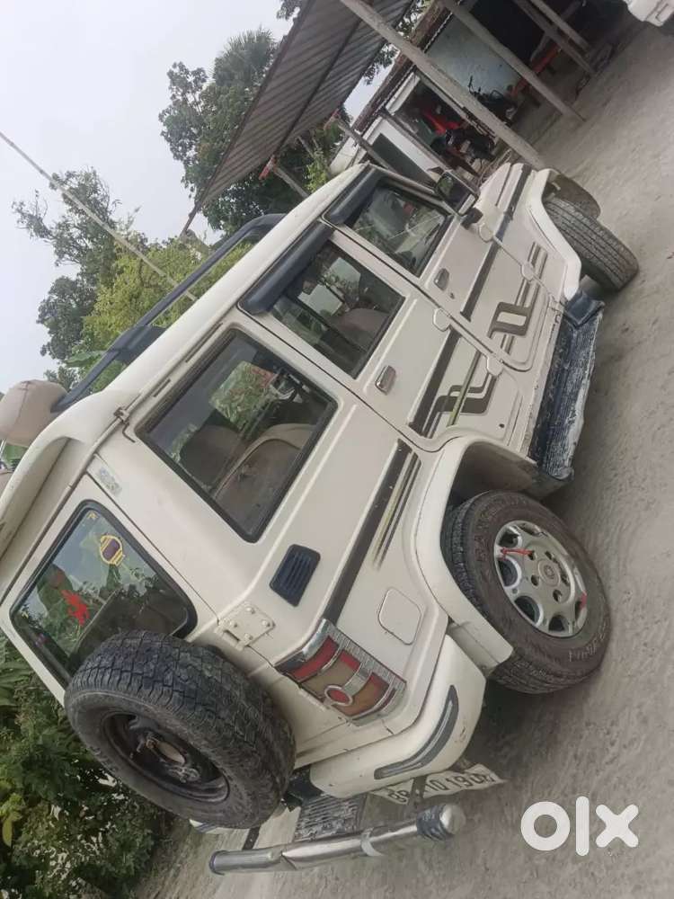 Mahindra Bolero Slx 2015 . 5 Tyre New Hai