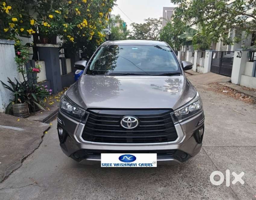 Toyota Innova Crysta 2.4 G Mt 7 Str, 2022, Diesel
