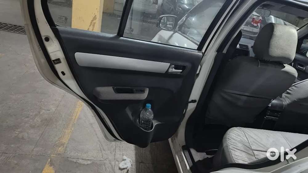 Swift Dzire Petrol/cng
