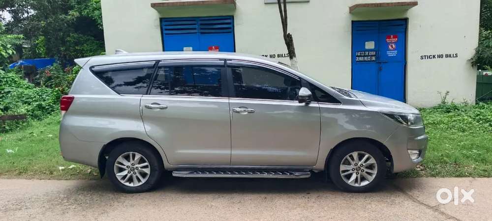 Toyota Innova Crysta 2019