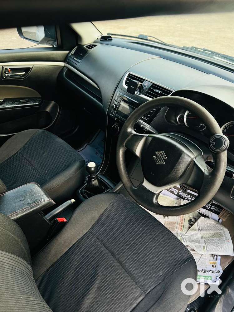Maruti Suzuki Swift Vxi Optional, 2015, Petrol